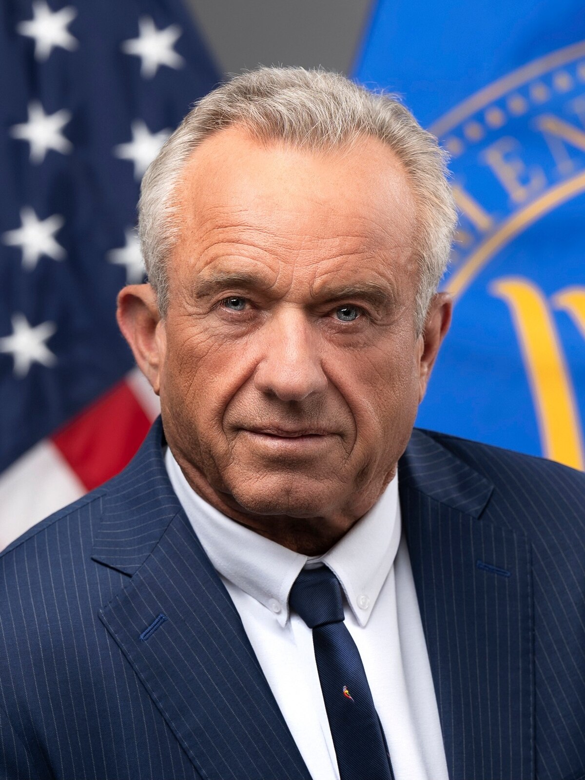 Social-News-Blog-Focuses-on-Politicians-and-Their-Networks