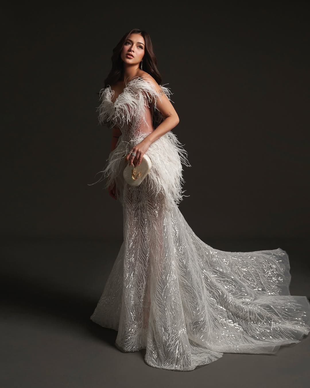 Pinoy-Big-Brother-Celebrity-Alumna-Shine-at-GMA-Gala-2025