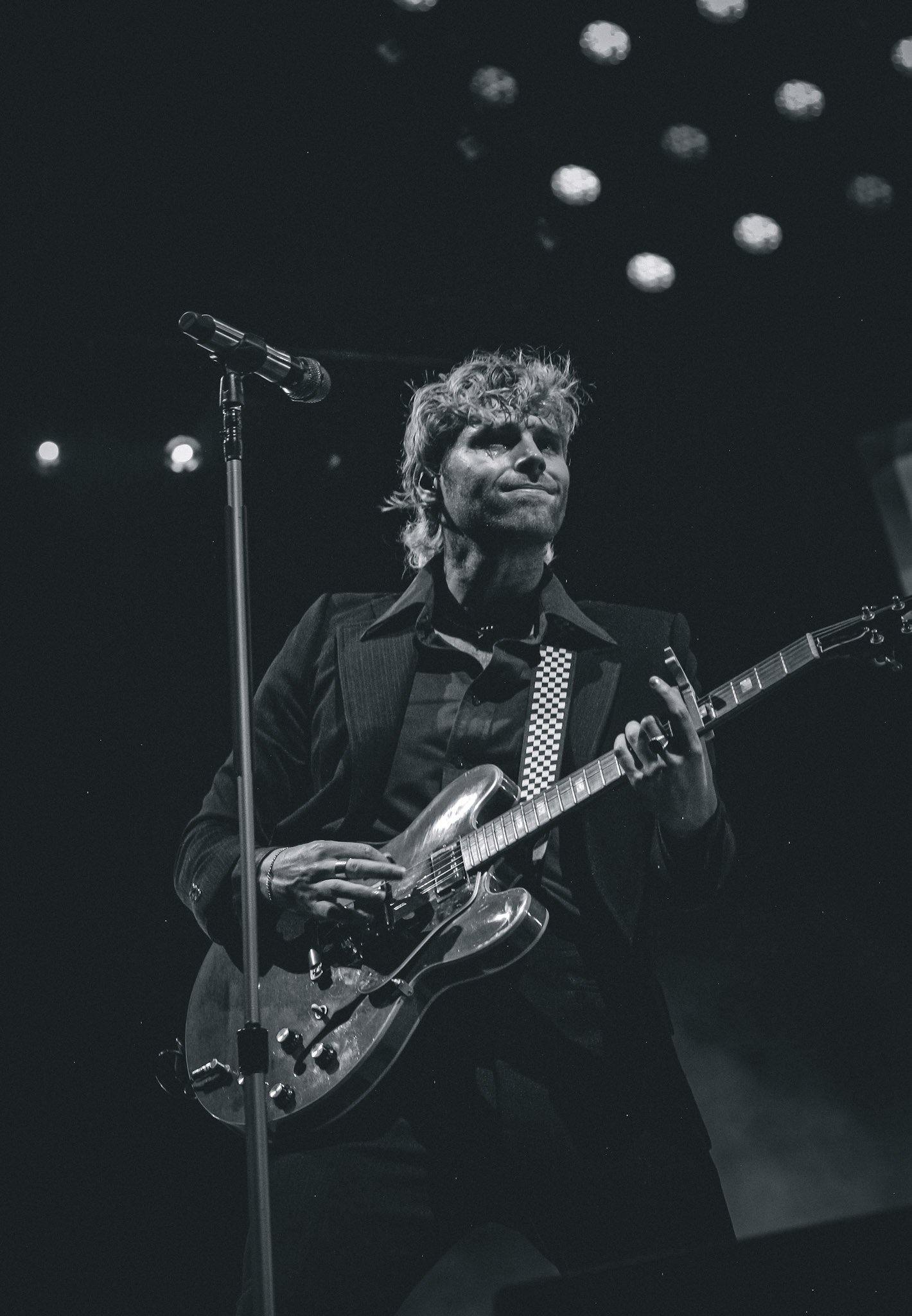 5-Seconds-of-Summer-Return-with-New-Single-"NOT-OK"-and-Announce-Sixth-Album